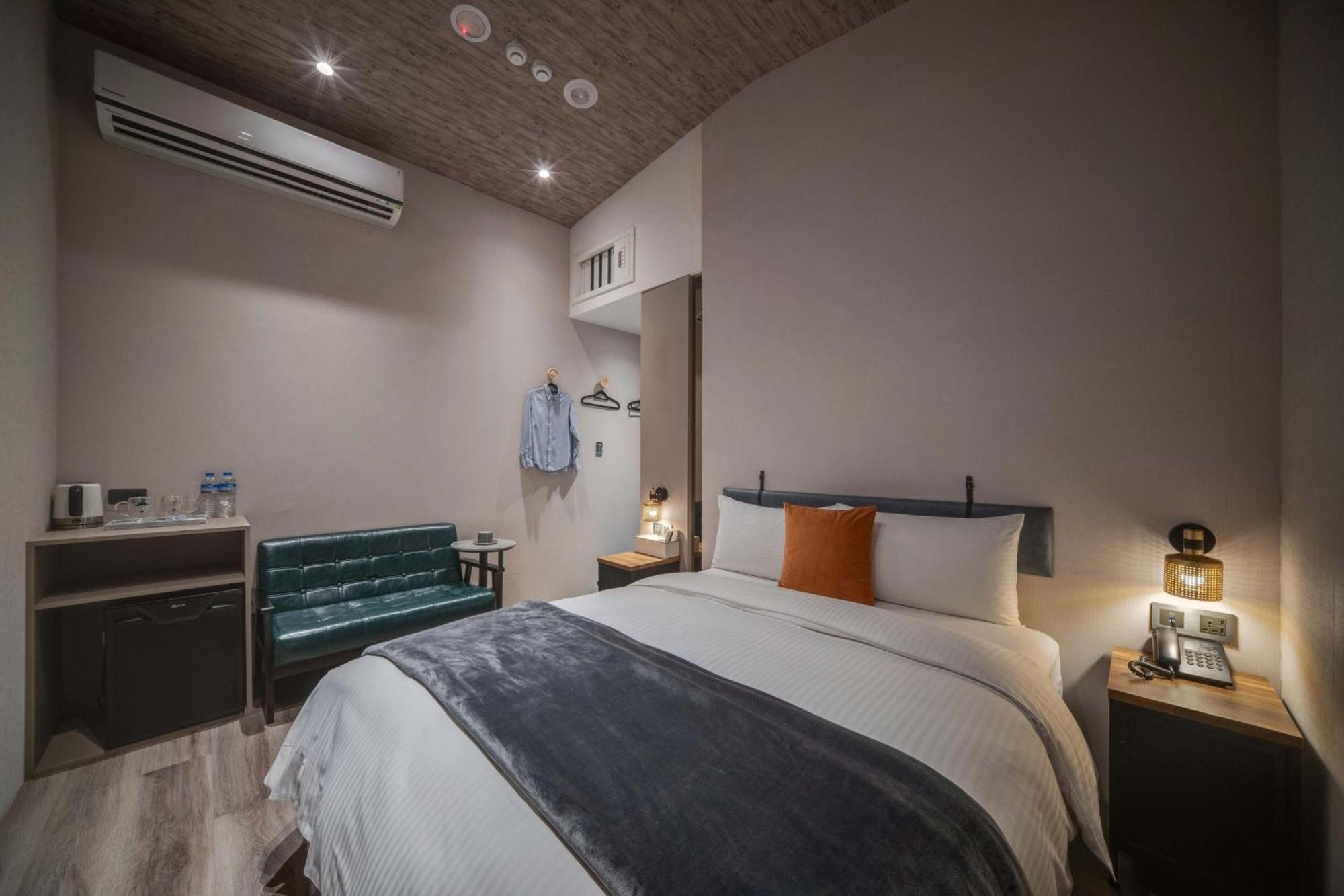Fun Stay Inn Ximen Тайпей Екстериор снимка