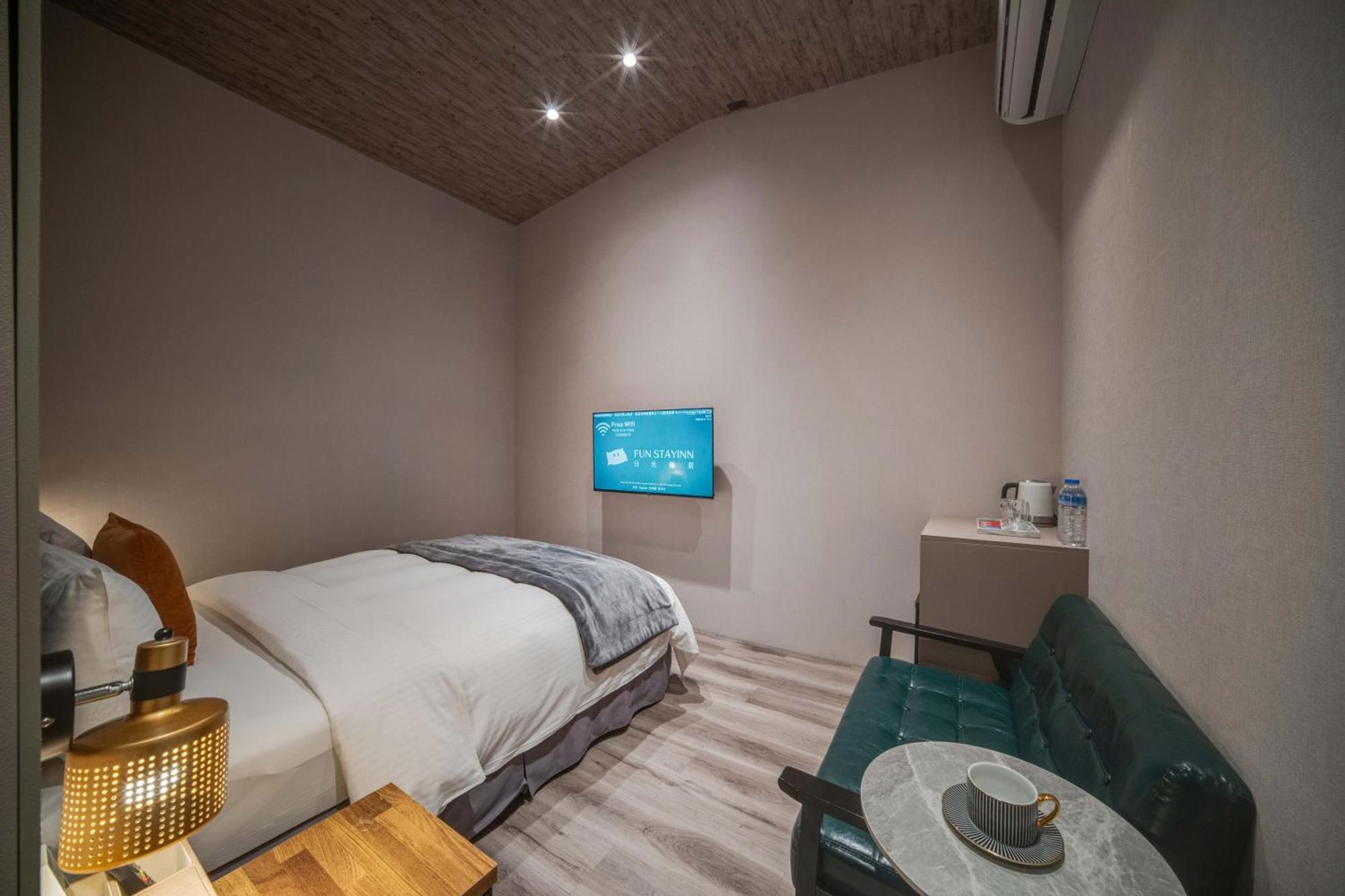 Fun Stay Inn Ximen Тайпей Екстериор снимка