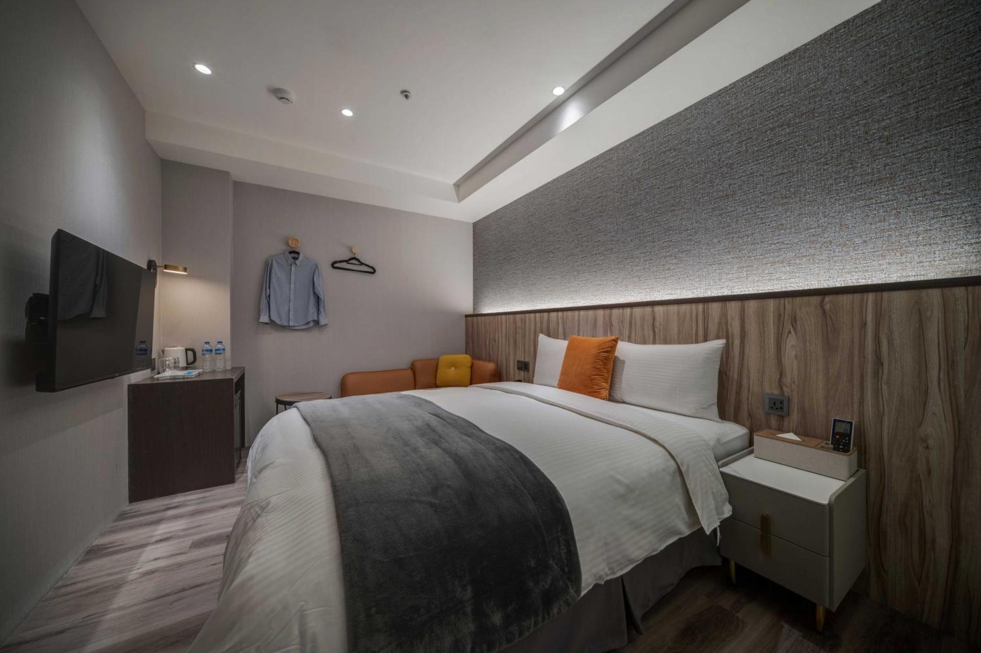 Fun Stay Inn Ximen Тайпей Екстериор снимка