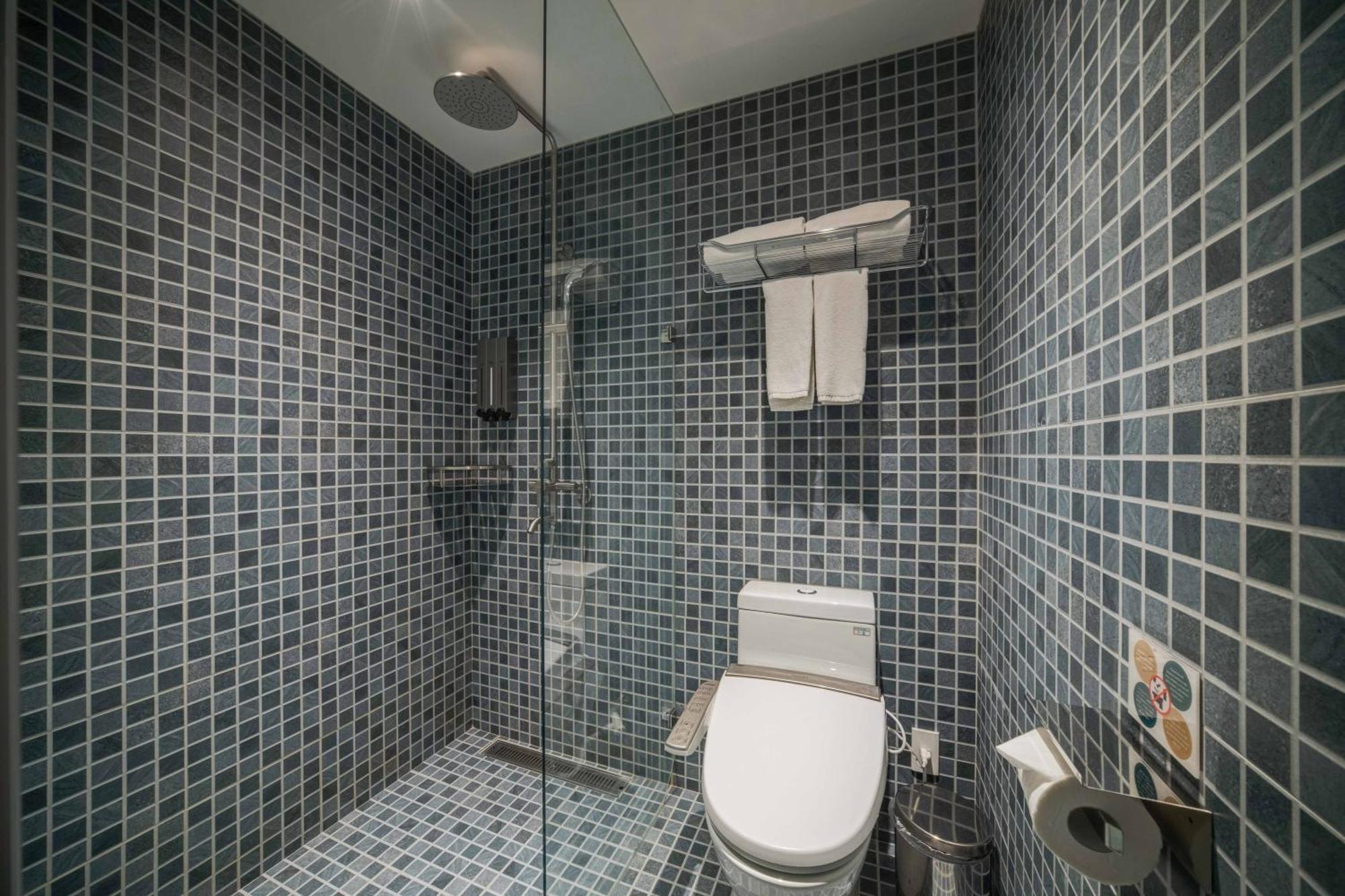 Fun Stay Inn Ximen Тайпей Екстериор снимка